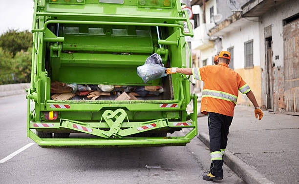 Best Garage Cleanout  in Belleville, KS